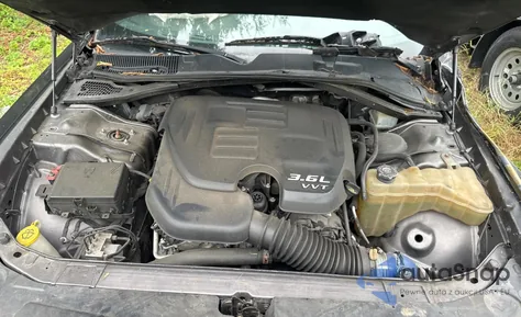 2017 Dodge Challenger Sxt из США, поврежденный, VIN 2C3CDZAG8HH598075